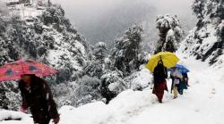 کوئٹہ کے مختلف پہاڑوں پر برفباری ، بارش ، سردی کی شدت میں اضافہ